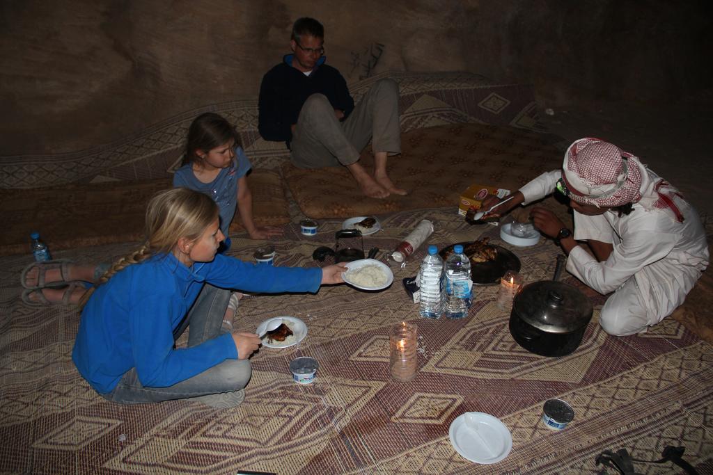 Wadi Rum Sleep Under The Stars Exteriör bild